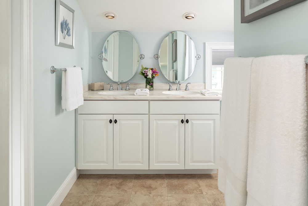Guest Cottage Vanity